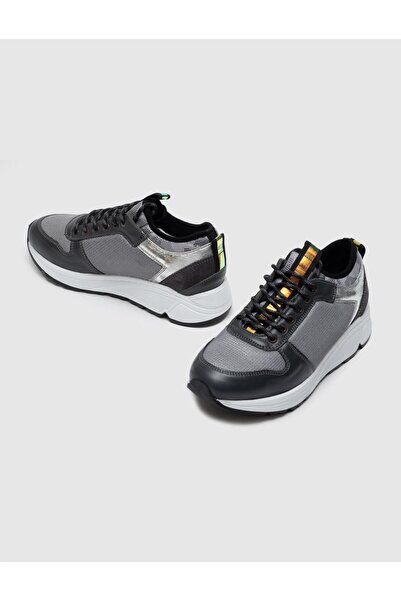 Cabani Özel Tasarımlı Hakiki Deri Gri Bağcıklı Kadın Spor Ayakkabı
