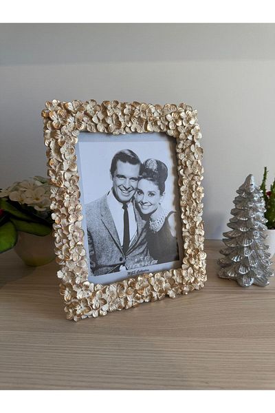MGS COLLECTION Decorative Picture Frame Daisy Frame 15X20 cm