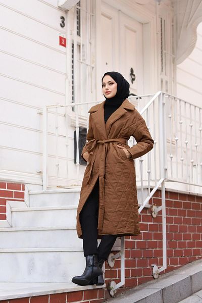 lurex moda Дълго ватирано палто с шал яка