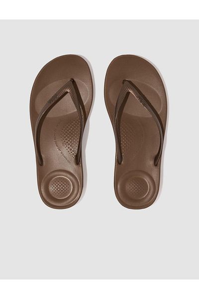 Fitflop شبشب نسائي برونزي مريح من Iqushion E54