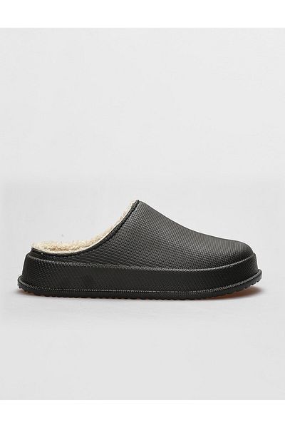 Cabani Black Women's Plush Inside Winter Slippers