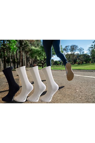 Silk Step Fit Line 4-Piece White and Black Sports Socks, Active-Functional (3 White 1 Black)