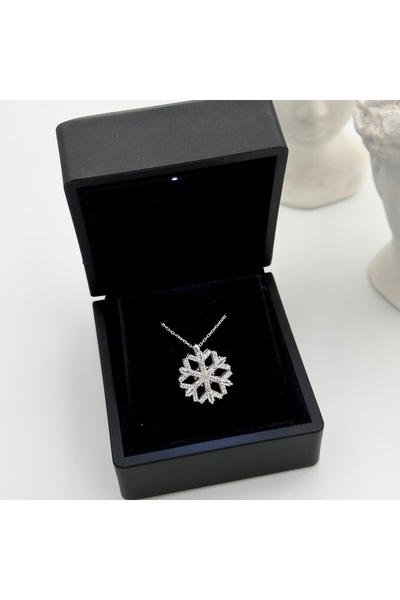 LOTUS JW Işıklı Kutuda Dönen Kar Tanesi Kolye | 925 Ayar Gümüş Kolye