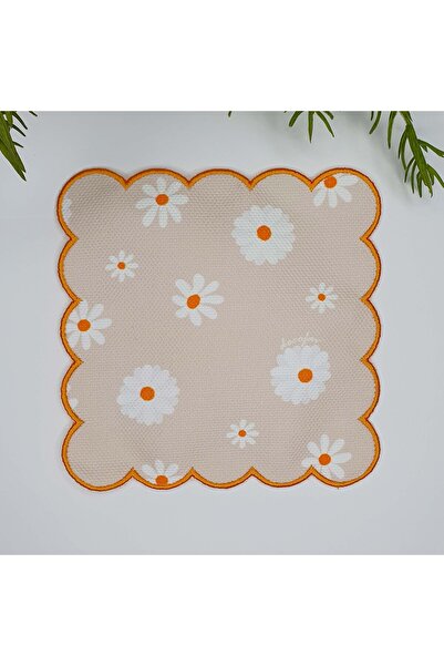 Genel Markalar Bej Zemin Papatya Desenli Etrafı Nakışlı Kokteyl Peçetesi 1 Ad...