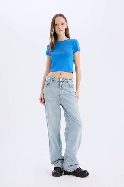 DeFacto Tricou cu mânecă scurtă din țesătură groasă, cu mânecă scurtă, cu crop crop, de sezon nou