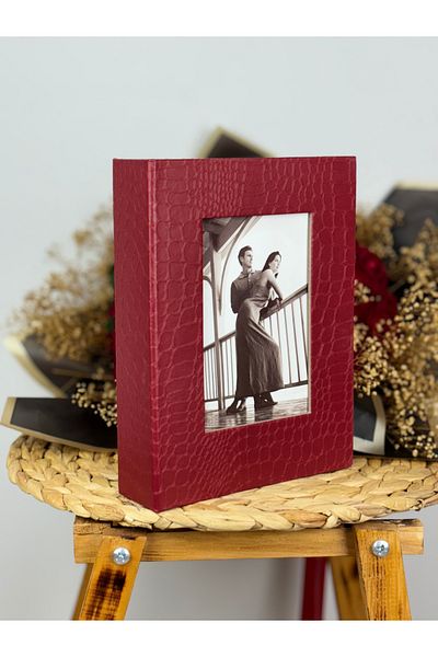 Rabsev 15x21cm Leather Photo Album with 100 Photo Capacity and Luxury Window