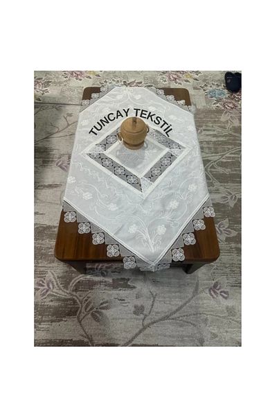 TUNCAY TEKSTİL Buldan Silk Authentic Square Fiskos Silk Embroidered Tablecloth
