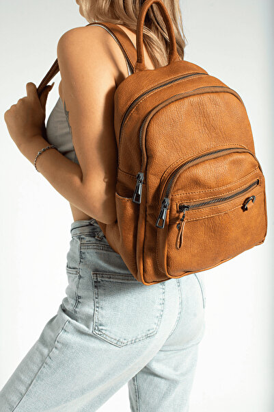 FiONA BAG حقيبة ظهر نسائية كبيرة - متعددة الأقسام، لون أسمر ضارب للصفرة