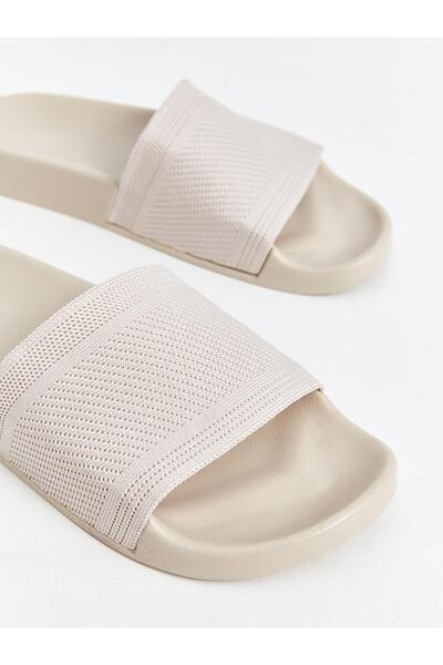 LC Waikiki STEPS Bej Tek Bantlı Kadın Terlik