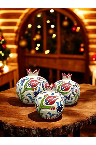 STORESZA El Yapımı Lale Desenli Kırmızı Çini Üçlü Nar Takımı