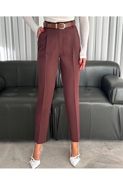 SUYA US WEAR Πλισέ υφασμάτινο παντελόνι με λεπτομέρεια ζώνης