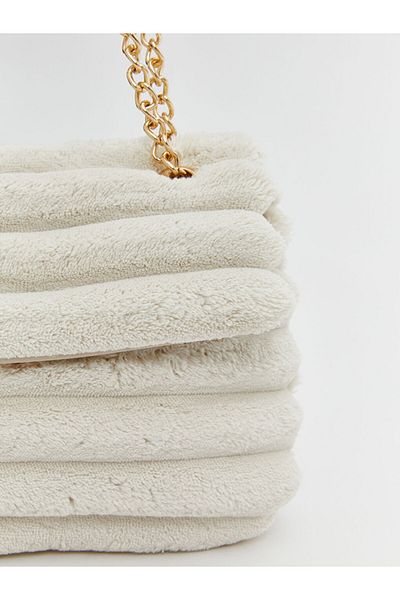 LC Waikiki Γυναικεία τσάντα ώμου Plush με λουράκι αλυσίδας - S5M113Z8