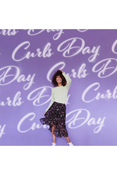 MANE'N TAIL Mane ‘n Tail Doğal Saçlar Için Bukle Nemlendirici Ve Belirginleştirici Saç Bakım Kremi 184.3 GR