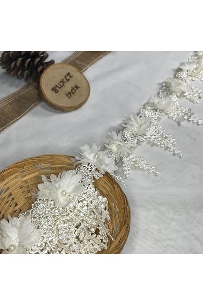 Bukle İplik 4.5 cm Diameter Floral Motif Guipure Decorative Strip - 1 Meter