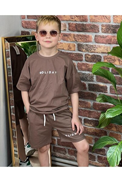 NoVibe Set pentru copii cu tricou oversize cu imprimeu Solidday maro