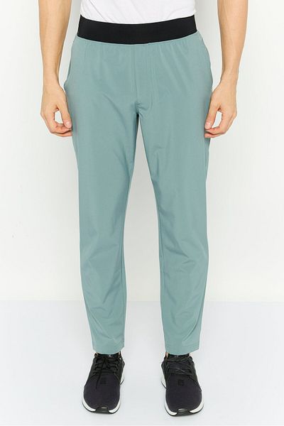 SKECHERS Men Sportswear Fit Brand Logo Outdoor Pants, Slate Grey