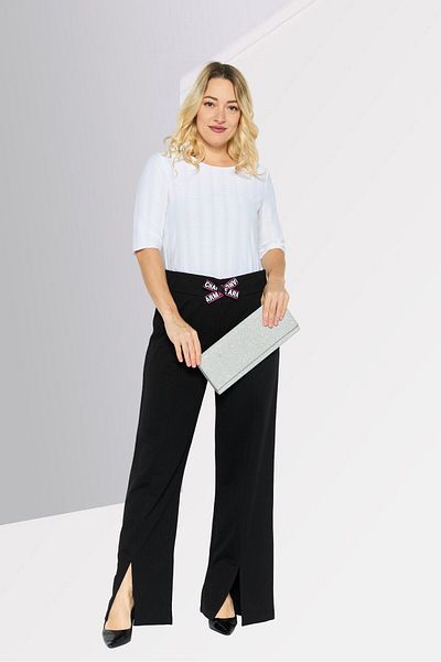 Armani Exchange بنطلون نسائي مستقيم بقصّة عادية، أسود