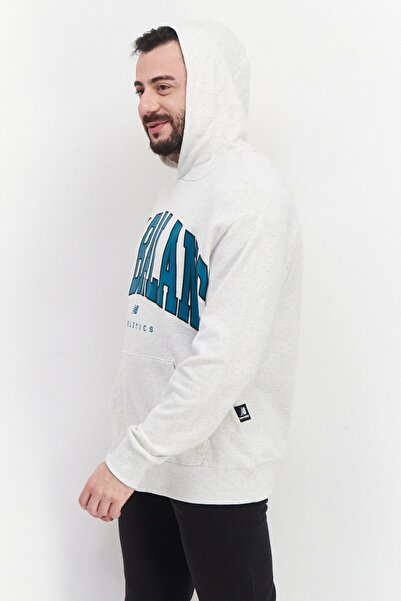 New Balance Men Oversized Fit Long Sleeve Outdoor Sweatshirt, Light Grey