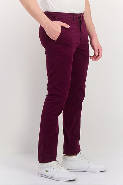 Hilfiger Denim Men Skinny Fit Solid Chino Pant, Maroon