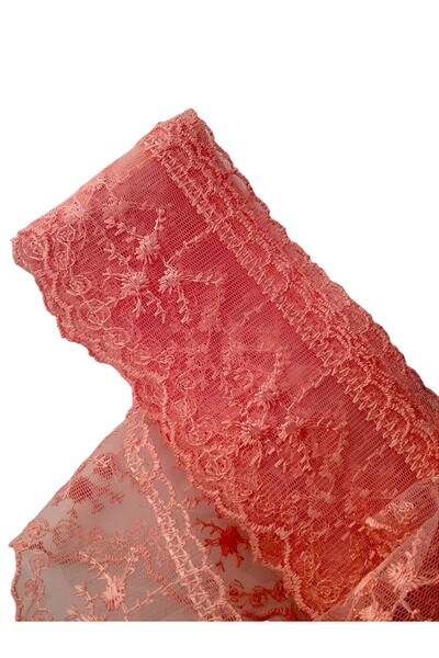 Armada 9 метрів мережива (ширина 5 см)