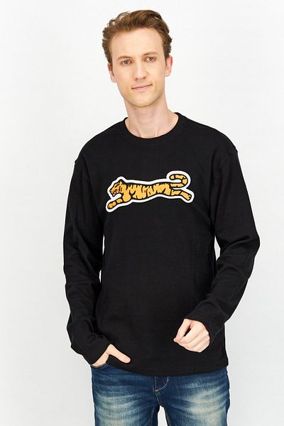 Le tigre Men Crew Neck Long Sleeve Brand Logo Sweatshirt, Black