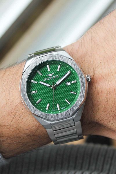 FERRO F11535A6 Men's Watch with Steel Band