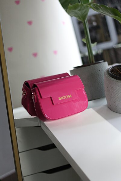 Moom Bag Women's Fuchsia Patent Leather Knitted Handle Detailed Chain Shoulder Bag