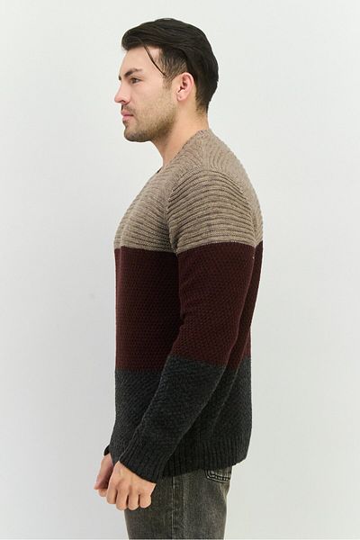 Sorbino Men Ribbed Neck Colorblock Sweater, Charcoal