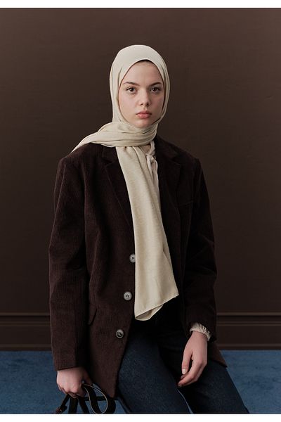Fresh Beige Premium Wool Flat Shawl
