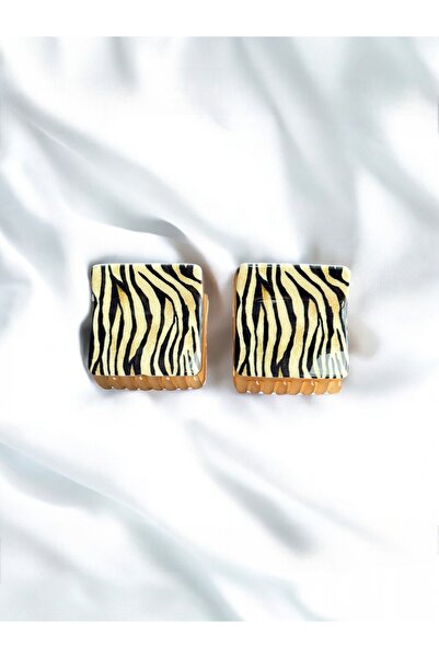 mila aksesuar Women's 2-Piece Leopard Square Bone Latch Buckle