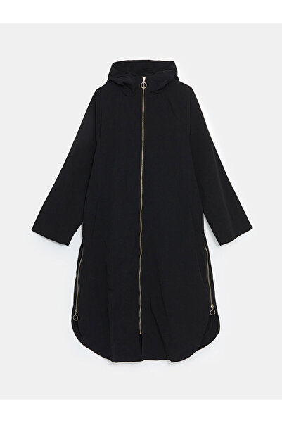 LC Waikiki سترة LCWAIKIKI الكلاسيكية ذات القلنسوة المسطحة للنساء