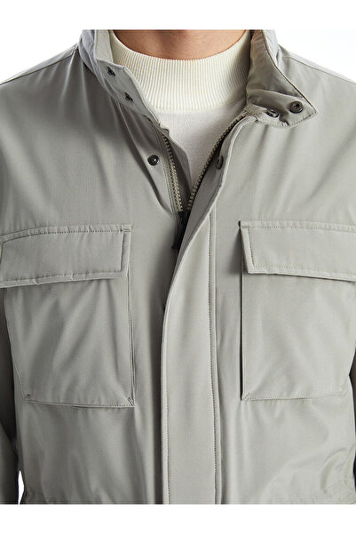 LC Waikiki LCWAIKIKI Classic Standart Kalıp Kapüşonlu Erkek Mont