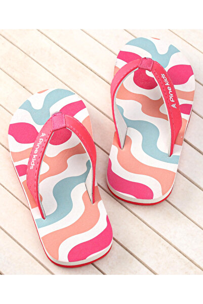 Pine kids صندل Pine Kids سهل الارتداء بطبعة رخامية - فوشيا