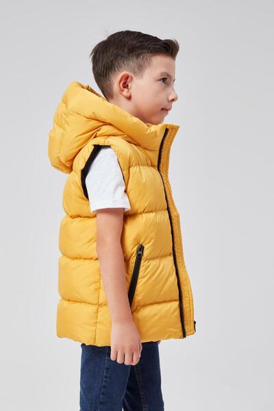 Benittokids Boy's Hooded Inflatable Vest 51311