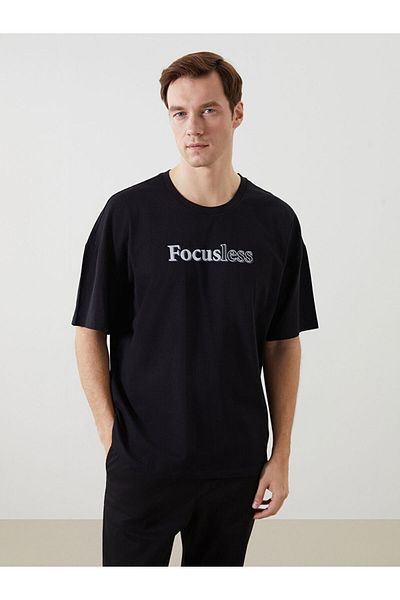 LC Waikiki New Season Crew Neck Κοντό μανίκι εμπριμέ χτενισμένο βαμβακερό ανδρικό Tisort - S5II89Z8