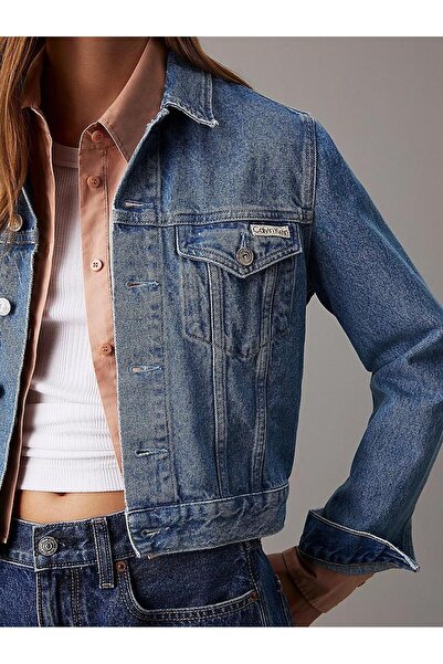 Calvin Klein Kadın Rahat Kesim Cep Detaylı Uzun Kollu Denim Mavi Ceket J20J224542-1A4