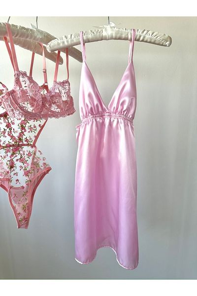 Feruzdesign Rochie cămașă de noapte Merilda din satin roz pentru femei