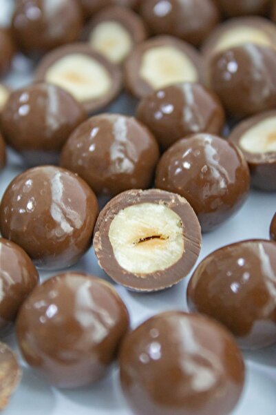 KONAK Hediyelik Poşette Sütlü Çikolata Kaplı Fındık Draje 200 gr