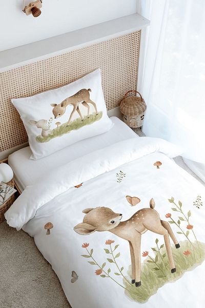 Tuğba Kuğu Single Duvet Cover Set (160X220) - Iconic Series - Gazelle Playing with Butterfly