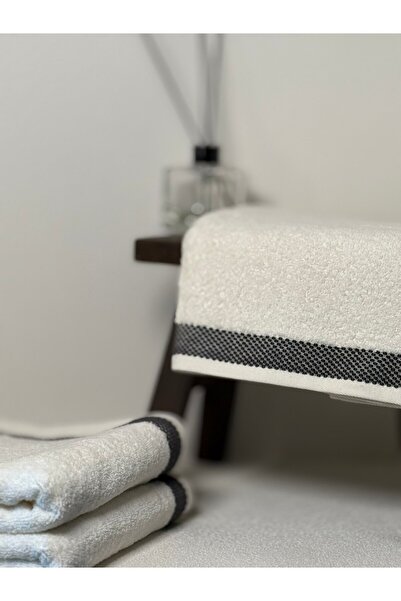 Lumia Studio طقم مناشف لليدين والوجه من القطن بنسبة 100% من لوميا مكون من قطعتين باللون البيج الفاخر مقاس 50 × 80 سم