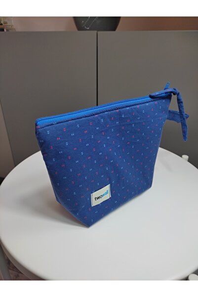twowall حقيبة مكياج بتفاصيل مطرزة