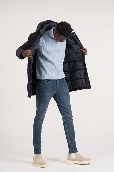 Giotelli Regular Fit Hooded Neck Rest Long Puffer Coat with Side Pockets
