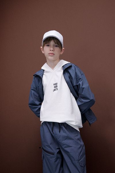 DeFacto Jungen-Weste mit Kapuze und Stickerei D8487a825sp
