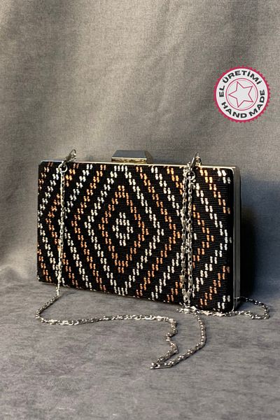 Uretti - Zekiye 2776 Geanta rochie de seara cu design special, lucrata manual din sarma - 12 X 20 Cm