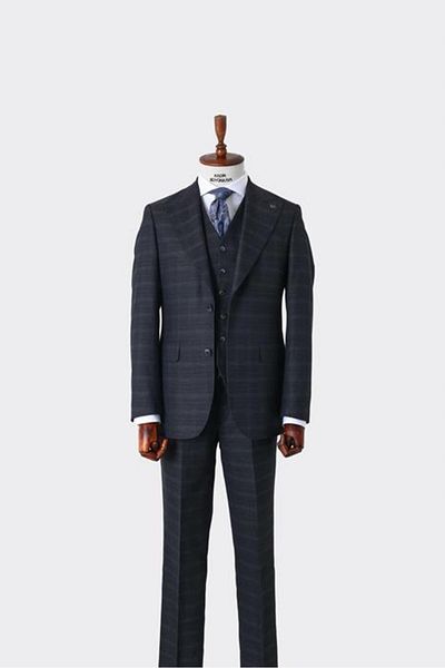 Kadir Büyükkaya Men's Suit - Modern Fit, Slim Fit Stylish and Comfortable with Vest - Kaw1007S