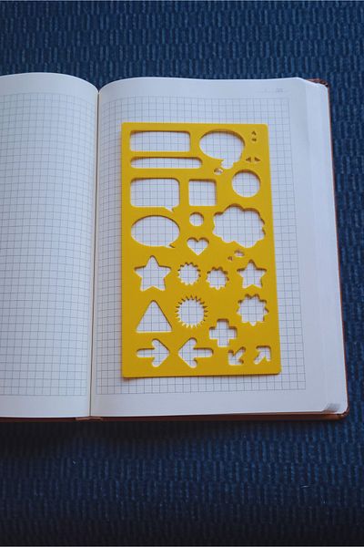 Karmelom Studio Bullet Journal Template Ruler - Model Images