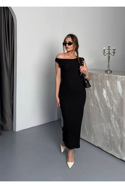 İLKCET MODA Φόρεμα με έναν ώμο από πλεκτό ύφασμα με φούσκα