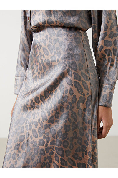 LC Waikiki LCW Modest Beli Fermuarlı Leopar Desenli Saten Kadın Etek