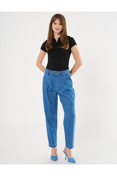 Kayra Pantaloni din denim indigo - tăiat plisat și morcov