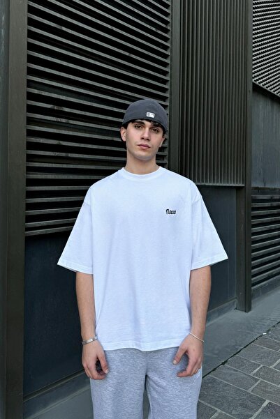 Flaw Wear Μπλουζάκι με κέντημα Flaw White oversized